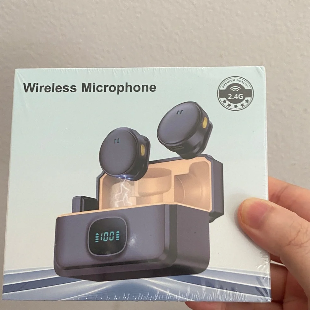 Wireless Earbuds with Charging Case - Black